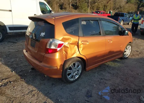 2009 Honda Fit Sport z USA, uszkodzony, nr VIN JHMGE88689S046912